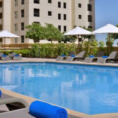 Отель Delta by Marriott Jumeirah Beach бассейн фото 3