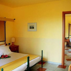 Отель Marina del Marchese Beach Resort Ботричелло удобства в номере
