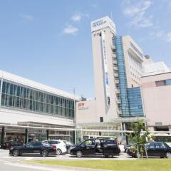 Toyama Chitetsu Hotel Тояма парковка