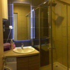 Отель Seaview 23 Черногория, Будва - отзывы, цены и фото номеров - забронировать отель Seaview 23 онлайн ванная
