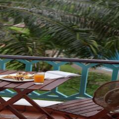Отель Royal Embassy Resort Phuket балкон