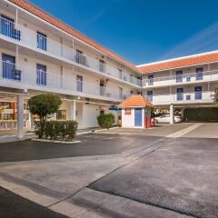Отель Floral Inn Монтерей-Парк фото 20