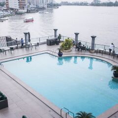 Lagos Oriental Hotel с домашними животными