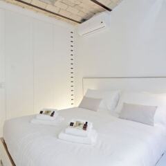 Отель Design Flat for 4 people near Colosseum Рим комната для гостей фото 2