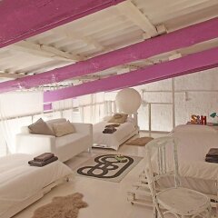 Отель Holiday Home Blanca Барселона детские мероприятия