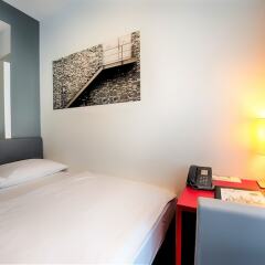 Select Hotel Berlin Gendarmenmarkt комната для гостей фото 15
