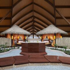 Отель Banana Island Resort Doha By Anantara бассейн