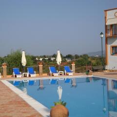 Quinta dos Poetas Nature Hotel & Apartments бассейн