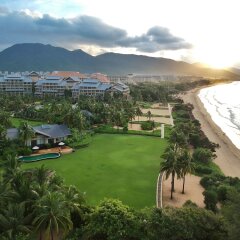 Отель Hilton Sanya Yalong Bay Resort & Spa спортивное сооружение