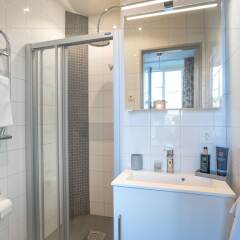 Отель Residence Perseus Apartments Швеция, Стокгольм - отзывы, цены и фото номеров - забронировать отель Residence Perseus Apartments онлайн ванная