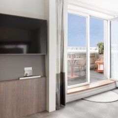 Отель Novotel Paris Gare De Lyon Франция, Париж - отзывы, цены и фото номеров - забронировать отель Novotel Paris Gare De Lyon онлайн балкон