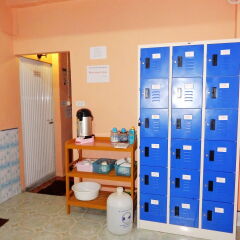 Jinda Hostel бассейн