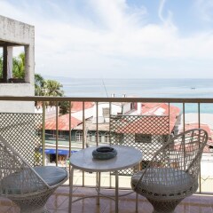 Отель Donway, A Jamaican Style Village Ямайка, Монтего-Бей - отзывы, цены и фото номеров - забронировать отель Donway, A Jamaican Style Village онлайн балкон