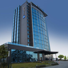 Radisson Blu Hotel Diyarbakir Турция, Диярбакыр - отзывы, цены и фото номеров - забронировать отель Radisson Blu Hotel Diyarbakir онлайн вид на фасад