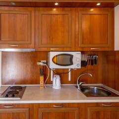 Апартаменты One Bedroom Apartment in Avalon Complex в номере
