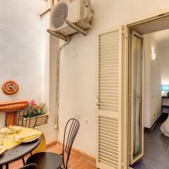 Апартаменты Elegant Apartment Behind The Colosseum Рим детские мероприятия