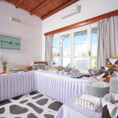Отель Mykonos Beach Hotel Греция, Миконос - отзывы, цены и фото номеров - забронировать отель Mykonos Beach Hotel онлайн питание фото 2