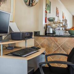Отель Quality Inn And Suites Monroe интерьер отеля фото 2