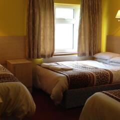Acton Town Hotel комната для гостей фото 5