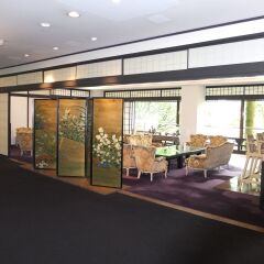 Отель Kinugawa Park Hotels Park Cottage Никко гостиничный бар