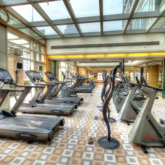 Radisson Blu Plaza Xing Guo Hotel фитнесс-зал