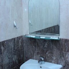 Отель Family Hotel Aleks Болгария, Ардино - отзывы, цены и фото номеров - забронировать отель Family Hotel Aleks онлайн ванная фото 2