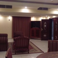 Family House Hotel in Jeddah, Saudi Arabia from 141$, photos, reviews - zenhotels.com guestroom photo 4