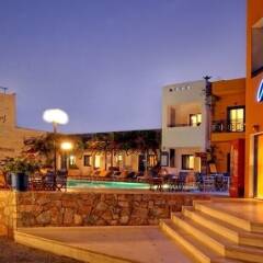 Aegean Sky Hotel & Suites вид на фасад фото 3