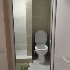 Отель Guest House Zemeli Тбилиси ванная