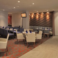 Отель DoubleTree by Hilton Silver Spring питание фото 3