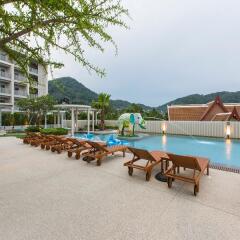 Отель Ramada by Wyndham Phuket Deevana Patong бассейн фото 8
