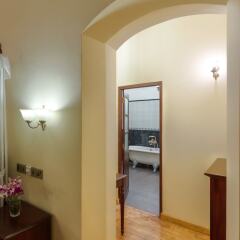 Отель Thebuwana Bungalow интерьер отеля фото 2