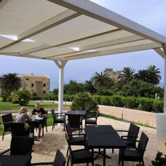 Отель Falconara Charming House & Resort Бутера гостиничный бар