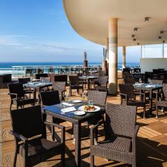 Отель The Beachfront Praia D'el Rey Golf & Beach Resort питание