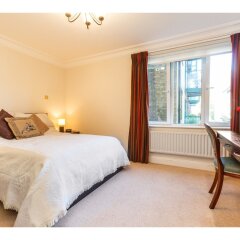 Отель Central Flat With Garden View Ideal for Couples комната для гостей