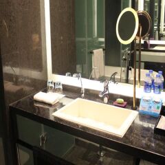 Wongtee V Hotel ванная