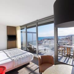 Отель Le Meridien Nice Франция, Ницца - 11 отзывов об отеле, цены и фото номеров - забронировать отель Le Meridien Nice онлайн балкон