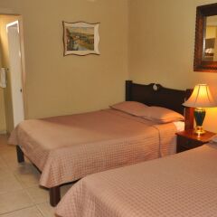 Hotel Casa de España La Ceiba комната для гостей фото 4