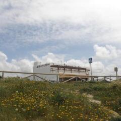 Отель Hostal El Alferez Испания, Вехер-де-ла-Фронтера - отзывы, цены и фото номеров - забронировать отель Hostal El Alferez онлайн приотельная территория фото 2