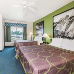 Super 8 by Wyndham Nacogdoches in Nacogdoches, United States of America from 88$, photos, reviews - zenhotels.com guestroom photo 2
