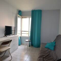 Отель Studio near train station Acropolis in Nice Франция, Ницца - отзывы, цены и фото номеров - забронировать отель Studio near train station Acropolis in Nice онлайн комната для гостей фото 3