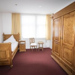 Hotel Deutsches Haus In Northeim Germany From 97 Photos