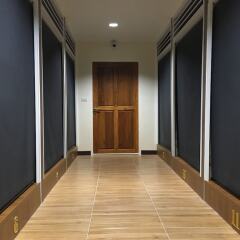 Отель Baan Wanchart Bangkok Residences Бангкок интерьер отеля