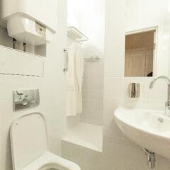 Apart-hotel Naumov Sretenka 3* Стандартный номер разные типы кроватей фото 44