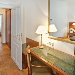 Отель Galileo Prague Чехия, Прага - 13 отзывов об отеле, цены и фото номеров - забронировать отель Galileo Prague онлайн удобства в номере фото 2