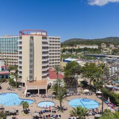 Отель Sol Katmandu Park & Resort Испания, Магалуф - отзывы, цены и фото номеров - забронировать отель Sol Katmandu Park & Resort онлайн бассейн фото 3