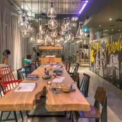 Отель Moxy Munich Messe Ашхайм питание фото 3