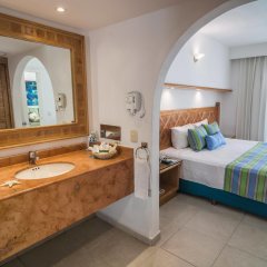 Отель Beachscape Kin ha Villas & Suites Мексика, Канкун - 2 отзыва об отеле, цены и фото номеров - забронировать отель Beachscape Kin ha Villas & Suites онлайн ванная