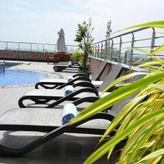 Pearl Grand Hotel бассейн фото 3