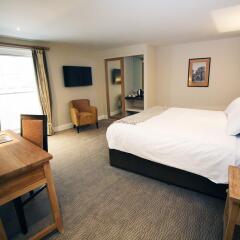 Clarion Collection Harte & Garter Hotel & Spa сейф в номере
